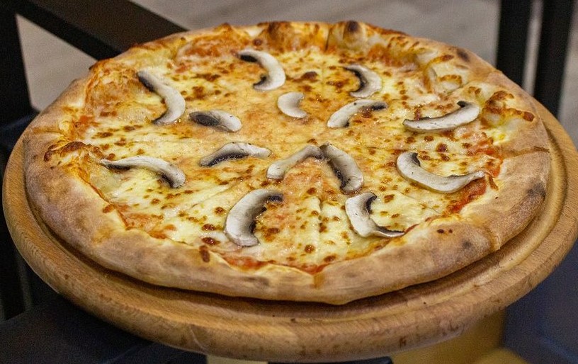 Pizza karciofol 500