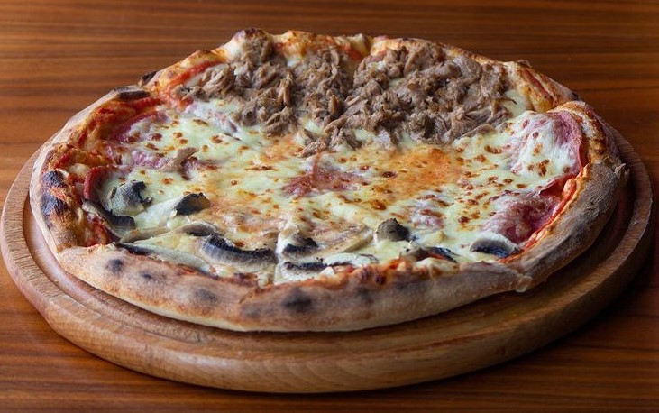 Pizza 4-Stinet