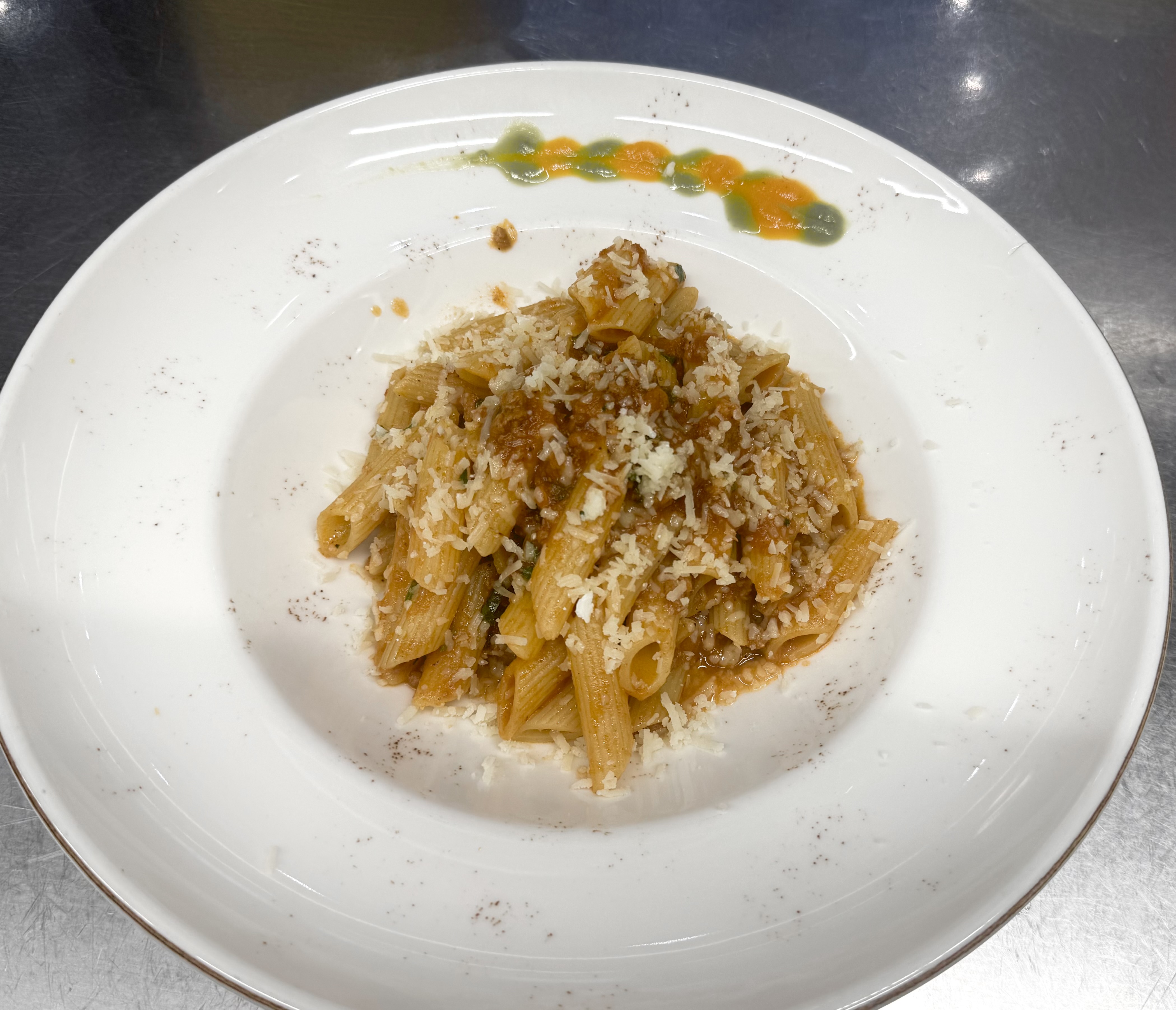 Penne Bolognese 